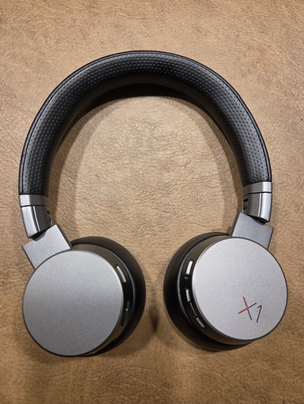Lenovo ThinkPad X1 Active Noise Cancellation Headphones - Picture 2 of 9